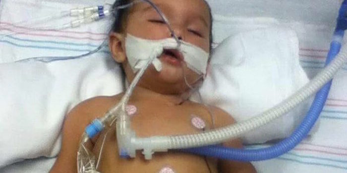 six-month-baby-brain-damaged-vaccine-shots-700x350